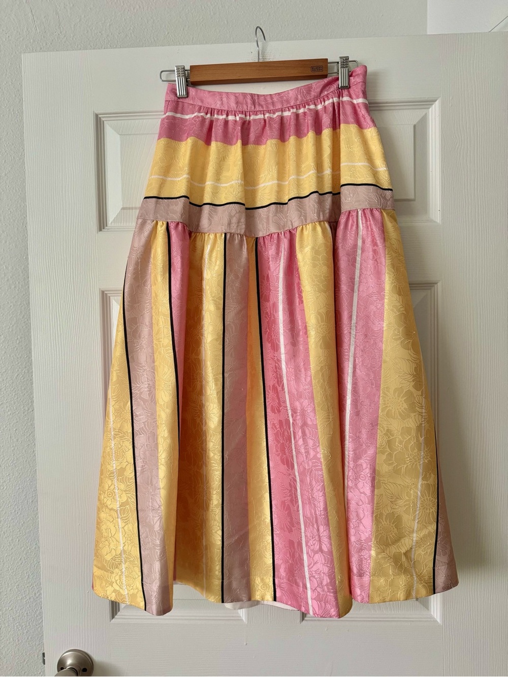 Maeve by Anthropologie Jacquard Stripe Midi Skirt Pink Yellow Size 6 - Picture 2 of 3